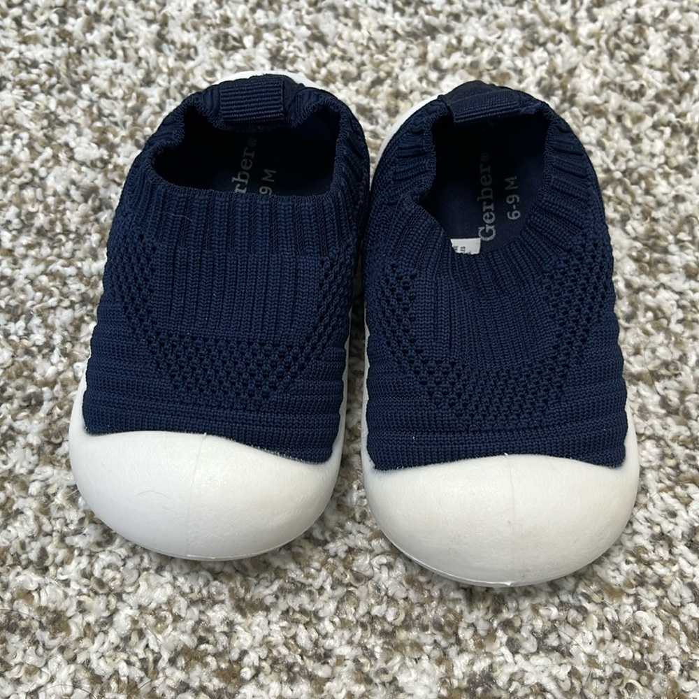 Gerber Baby Shoes – 6–9 Months